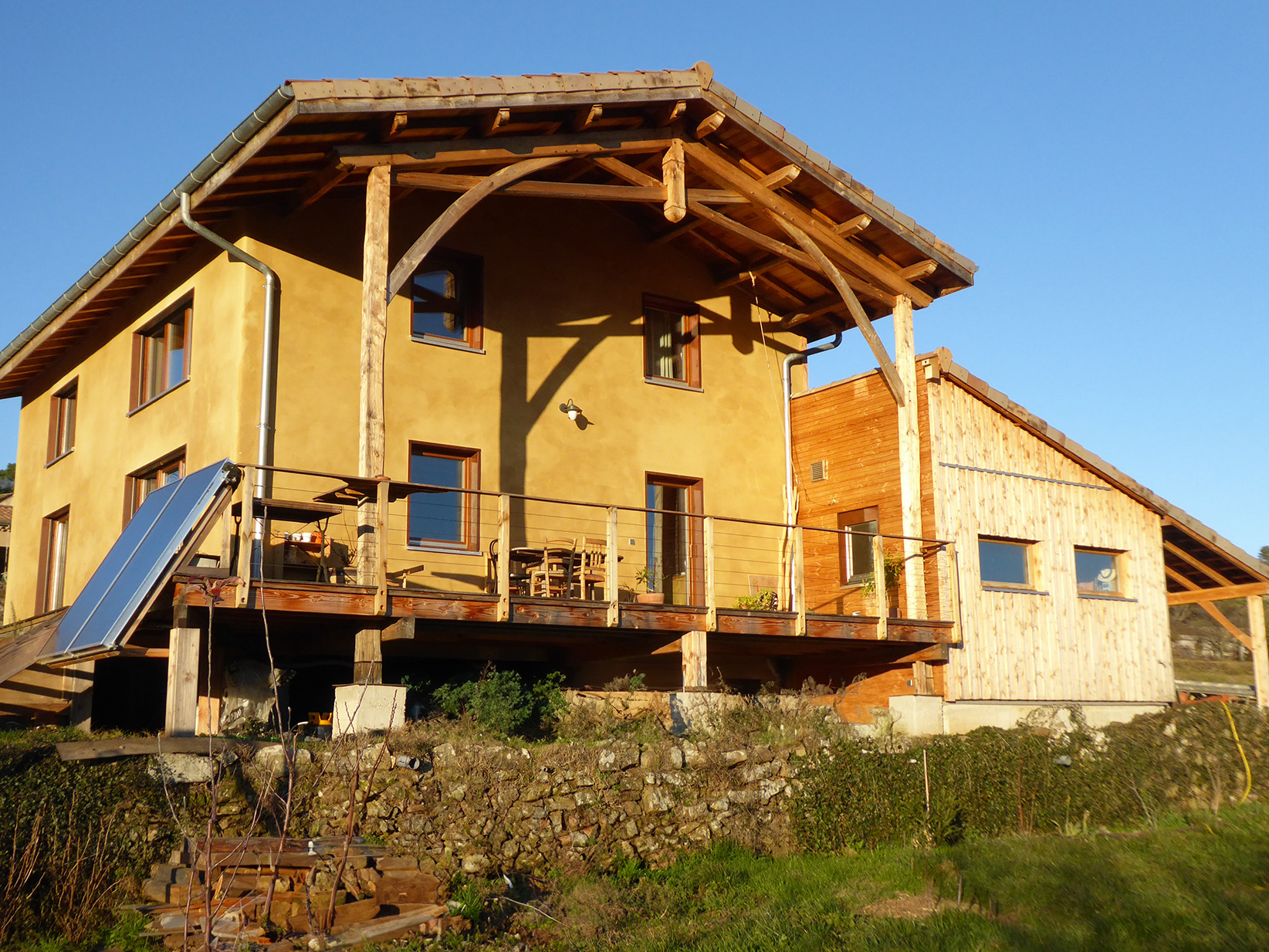maison-ossature-bois-poteau-poutre-2